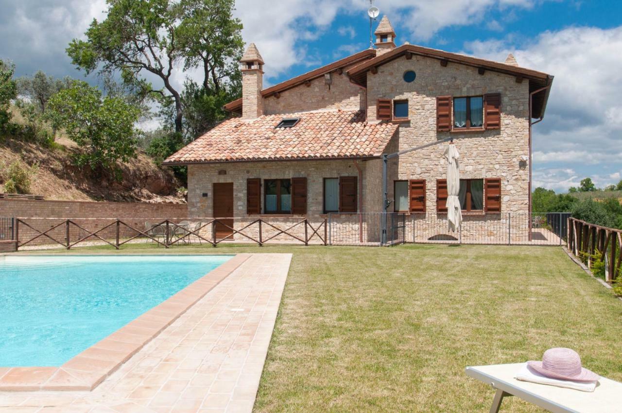 Agriturismo Molino Verde Montecchio  Ngoại thất bức ảnh