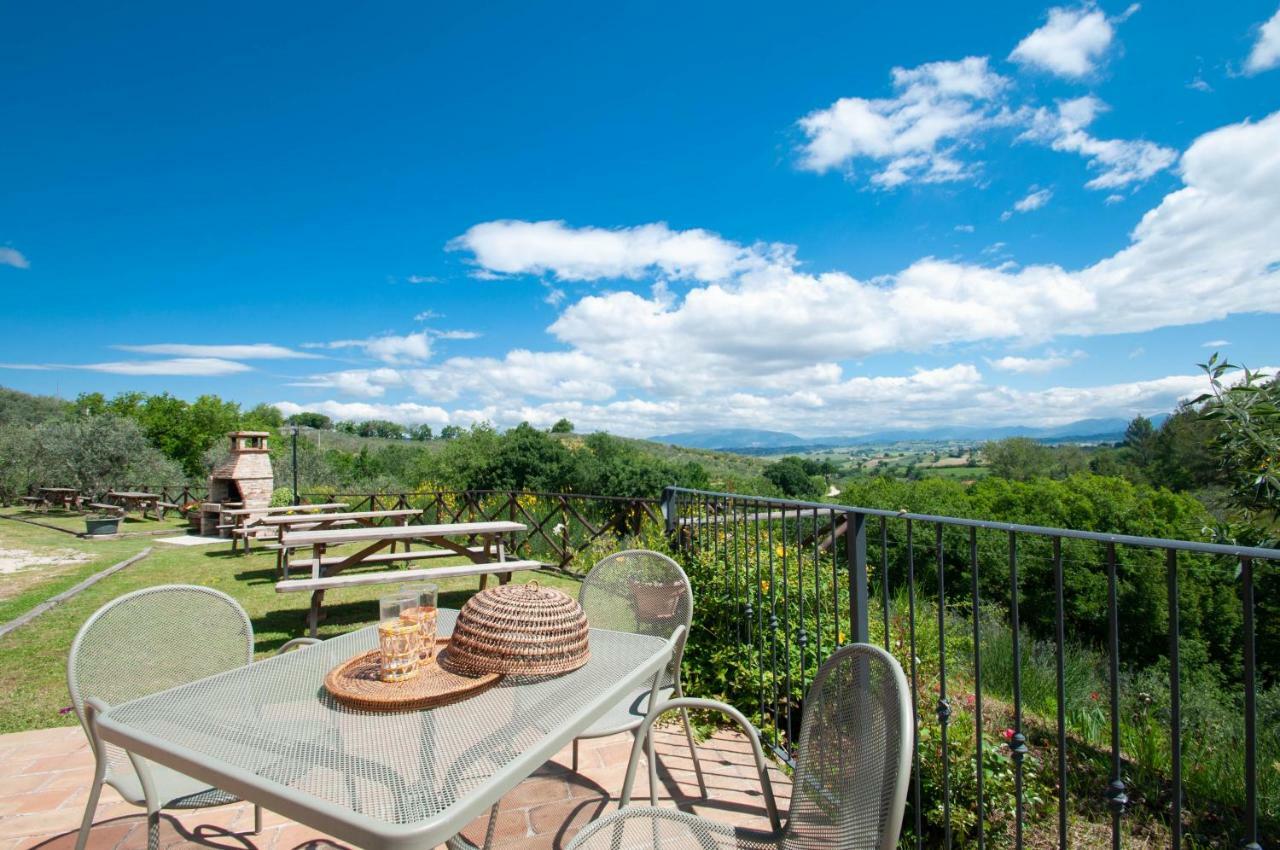 Agriturismo Molino Verde Montecchio  Ngoại thất bức ảnh